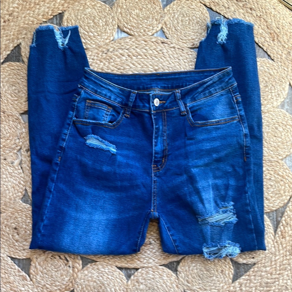 Distressed Women's Skinny Jeans